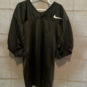 Nike youth M football practice jersey